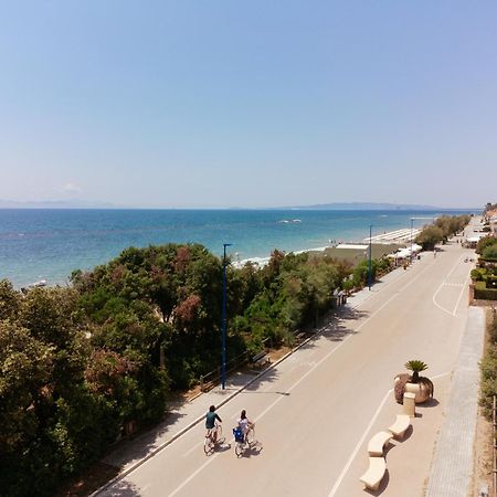 Hotel I Cinque Pini Follonica Exterior foto