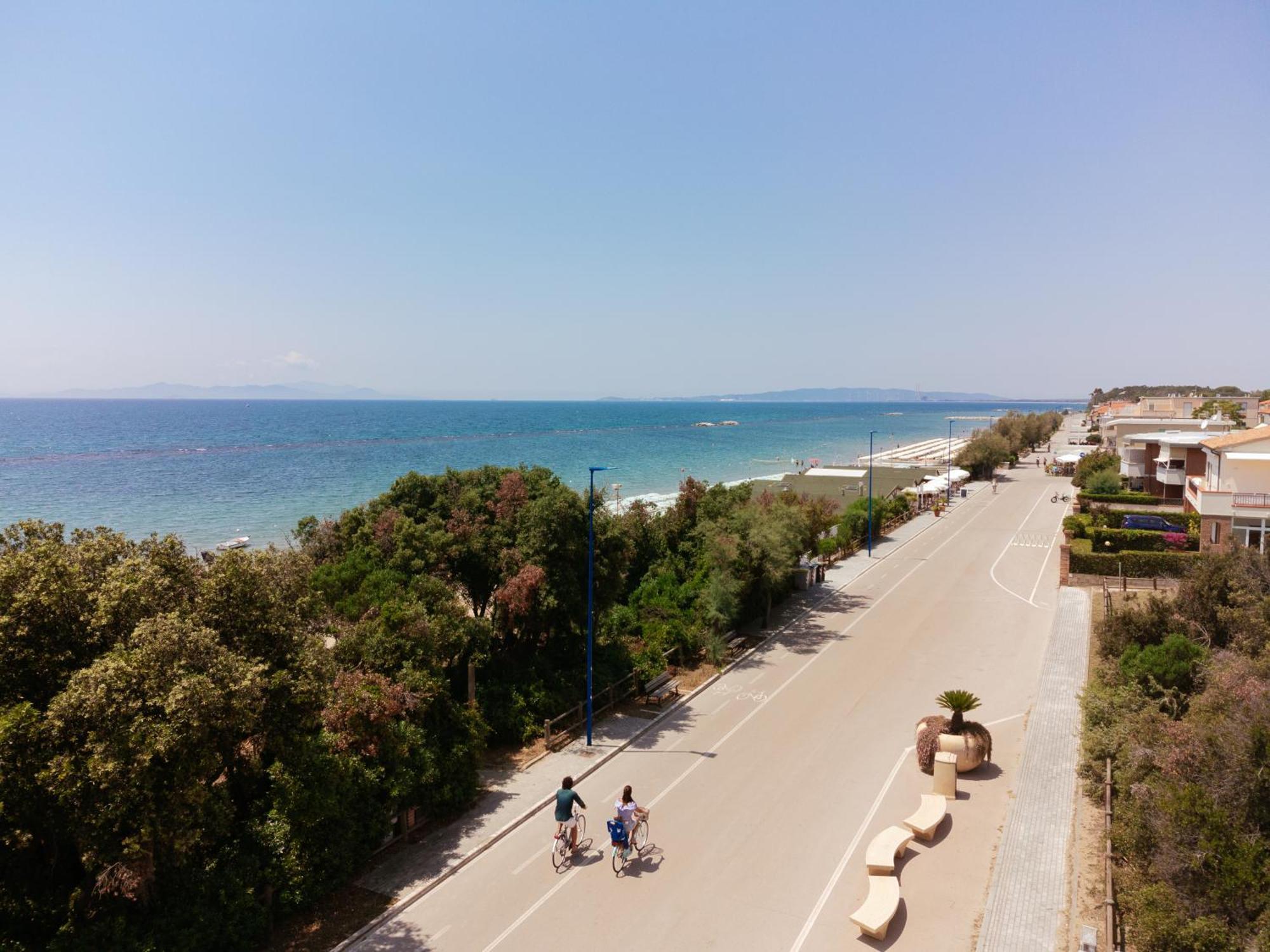 Hotel I Cinque Pini Follonica Exterior foto